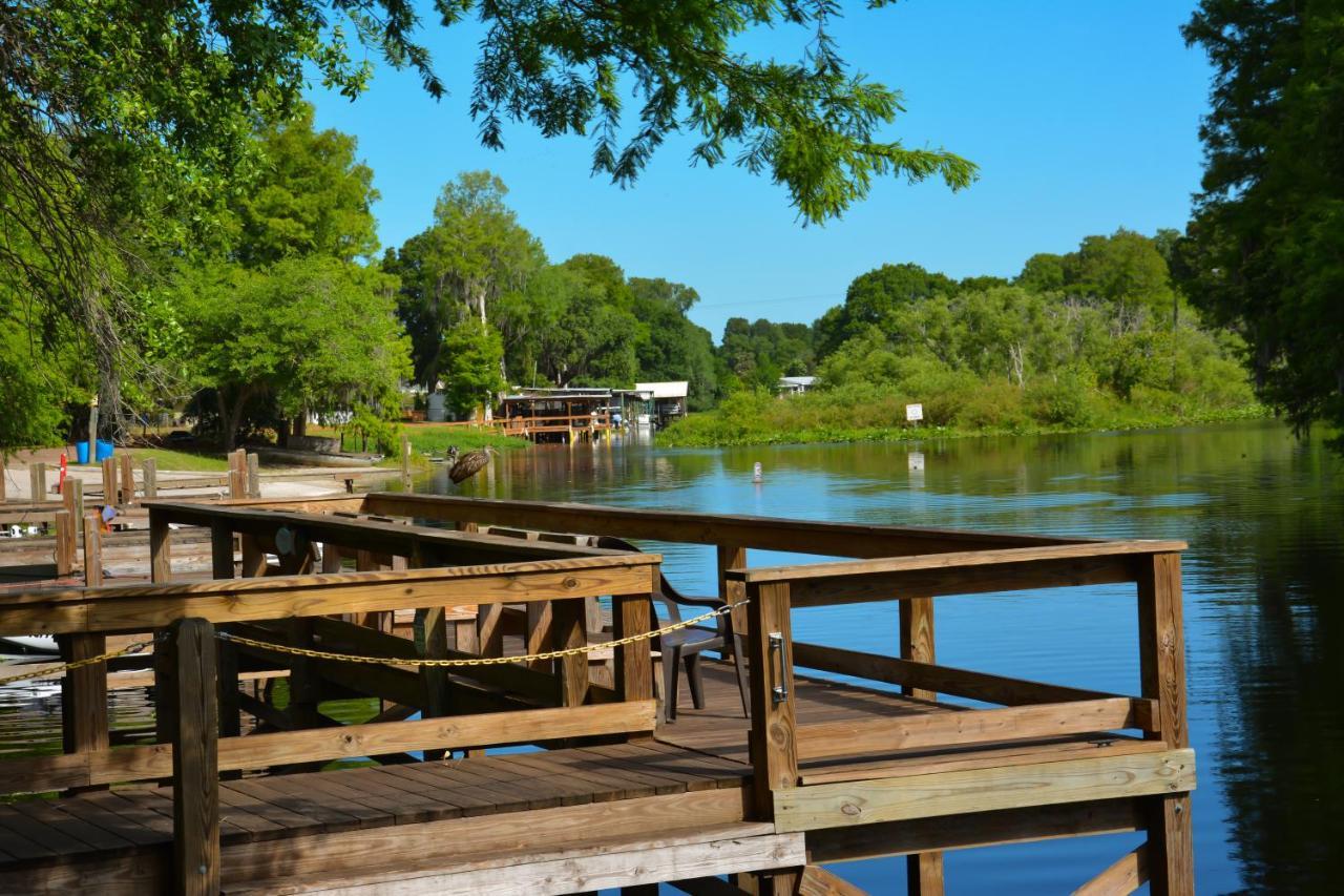 Camp Mack Lodge, Marina & Rv Resort 莱克威尔士 外观 照片