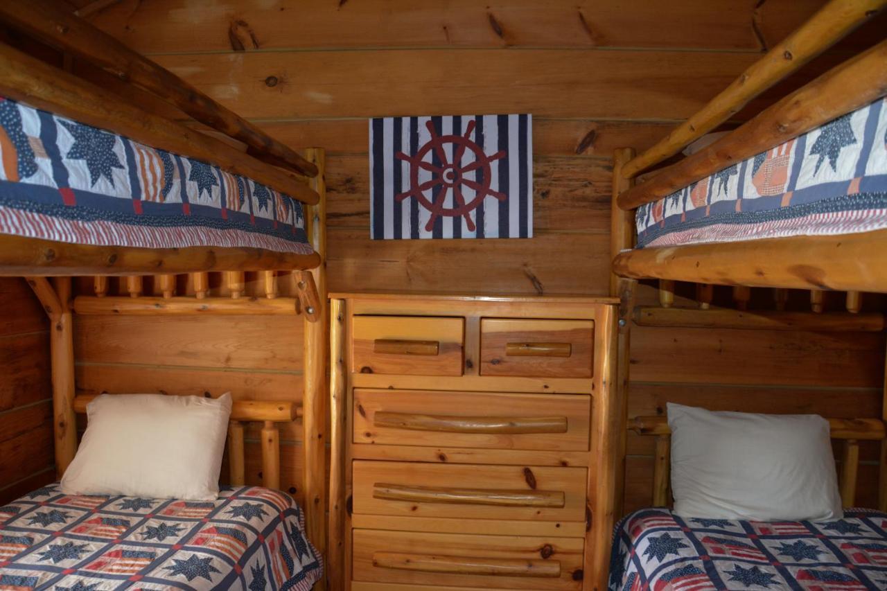 Camp Mack Lodge, Marina & Rv Resort 莱克威尔士 外观 照片