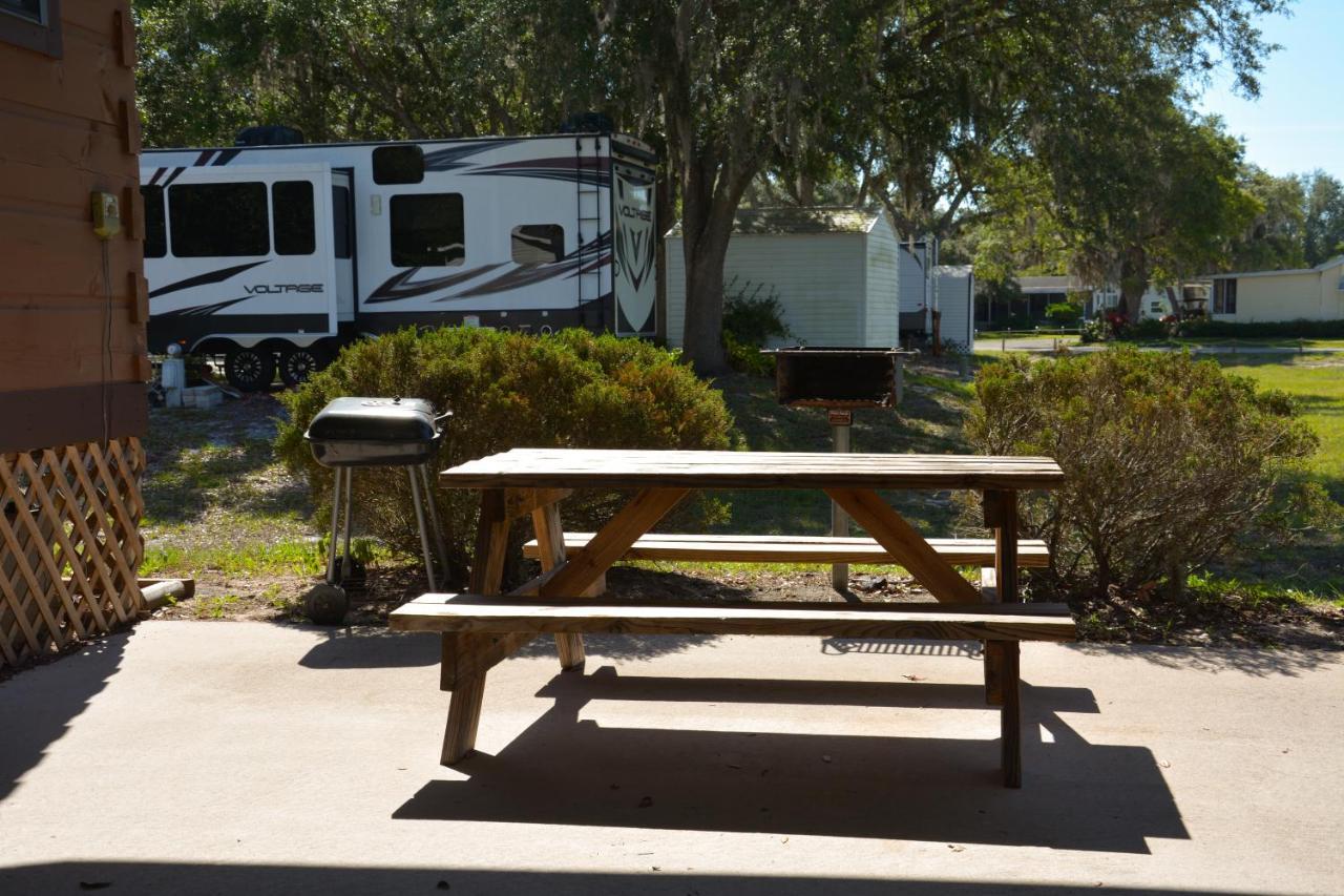 Camp Mack Lodge, Marina & Rv Resort 莱克威尔士 外观 照片