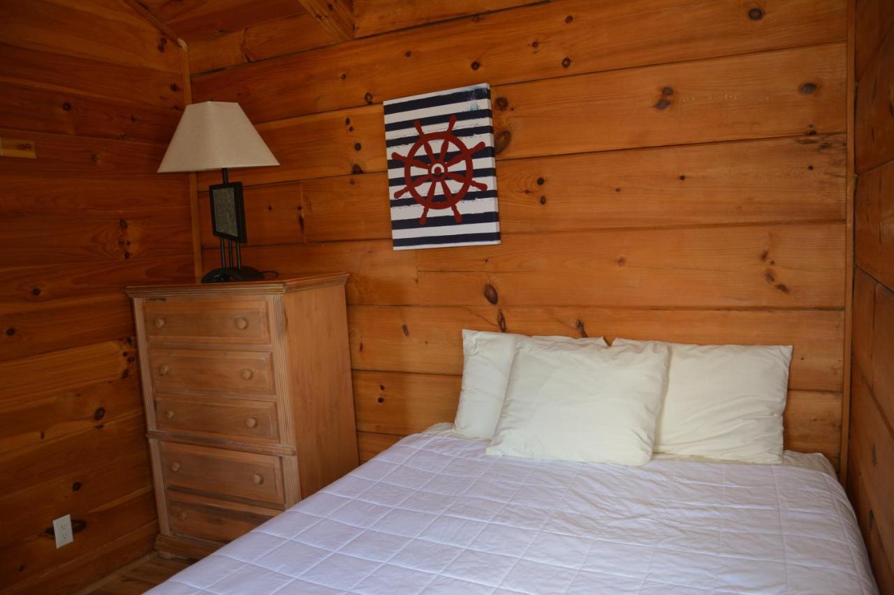 Camp Mack Lodge, Marina & Rv Resort 莱克威尔士 外观 照片
